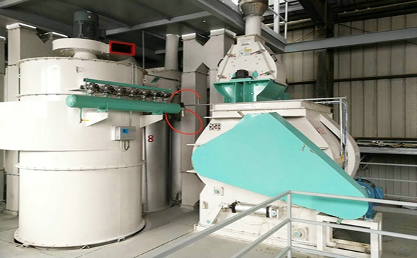 飼料生產(chǎn)設(shè)備在推動(dòng)畜牧業(yè)發(fā)展中扮演著重要的角色