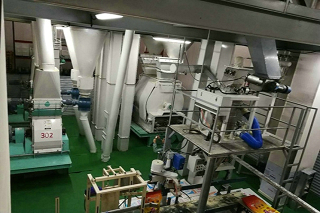 肉雞飼料設備已成為現(xiàn)代農(nóng)業(yè)經(jīng)濟的重要組成部分